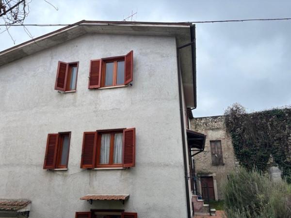 Terratetto unifamiliare in Via San Sabino, Barete — foto 2 di 5