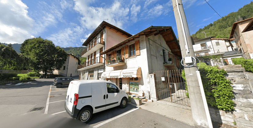 Trilocale in Via Castagneti, Magreglio — foto 2 di 5