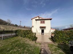 Casa indipendente in Via Matteotti Snc, Castel Campagnano