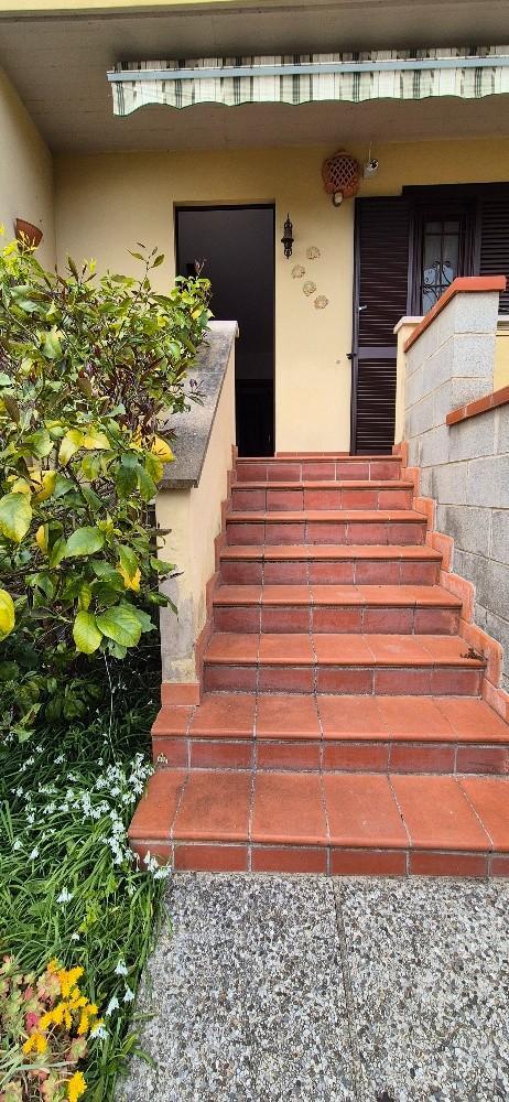 Villa a schiera, Calci — foto 2 di 5