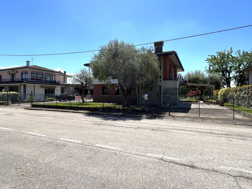 Casa indipendente in Via Ponte, Barbarano Mossano — foto 3 di 4