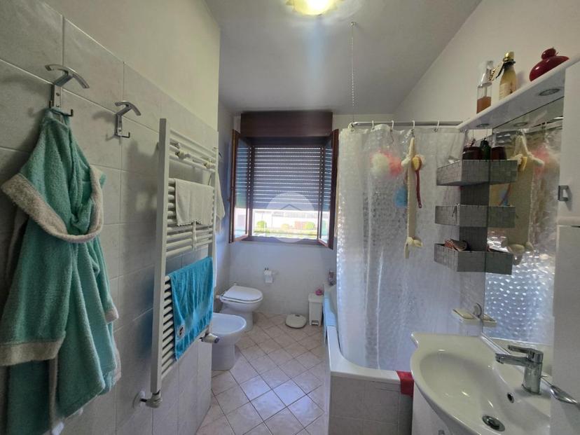 Quadrilocale in Via Enrico Berlinguer 3, Sant'Agata sul Santerno — foto 2 di 5