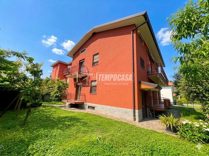 Villa a schiera in Via Don Luigi Monti, Credaro — foto 3 di 5