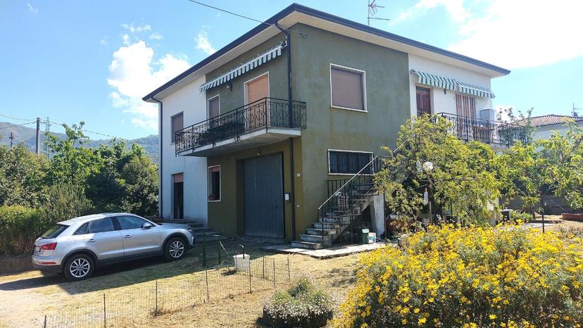 Villa a schiera in Via della Pace 52, Castelnuovo Magra — foto 5 di 5