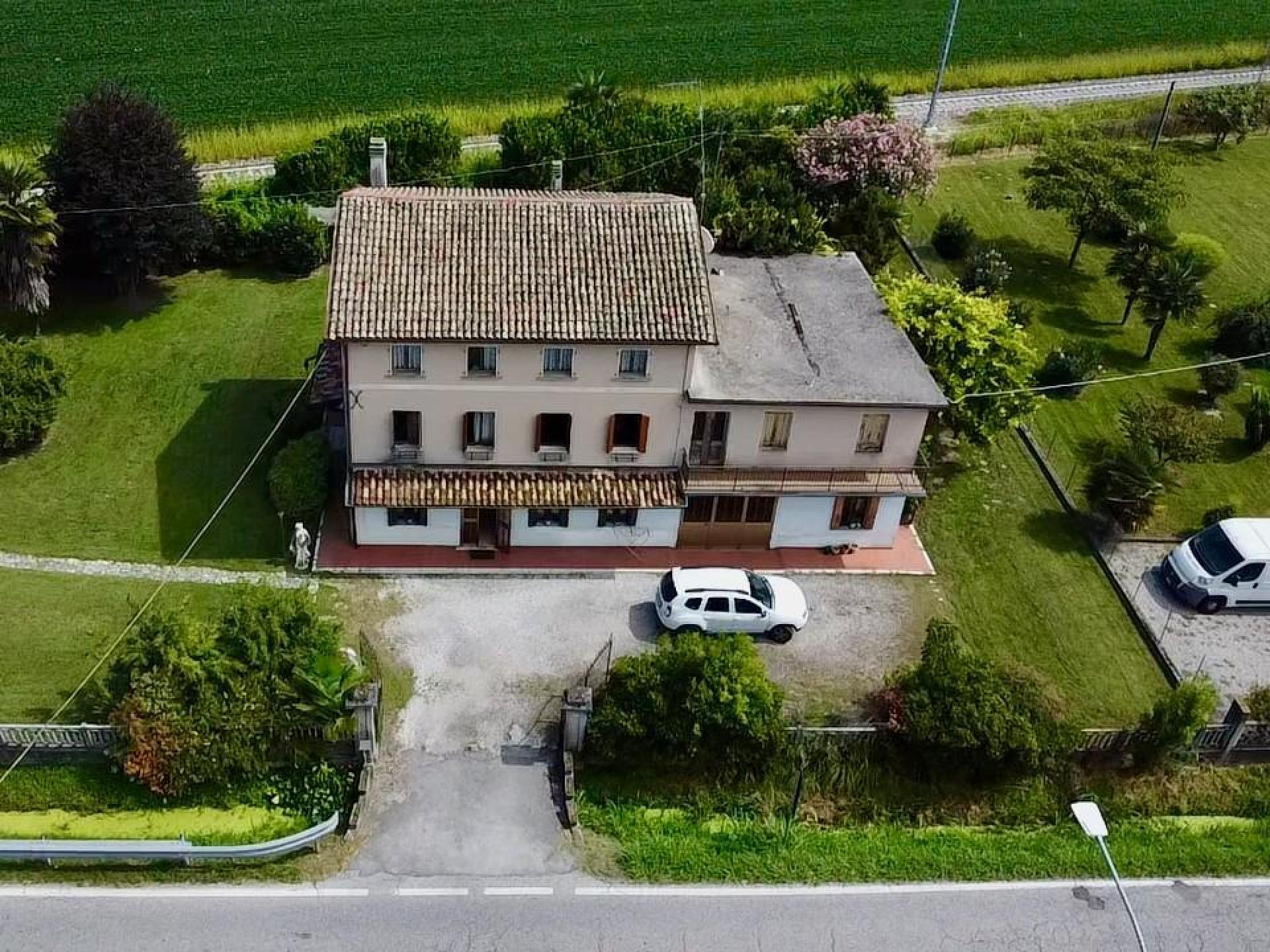 Villa unifamiliare, Cordovado