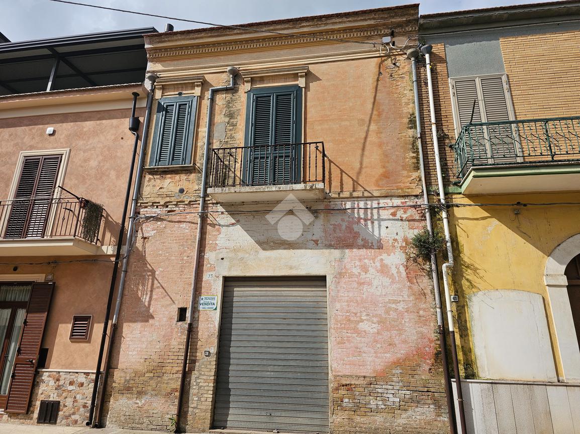 Trilocale in Via Luigi Rossi 96, Torremaggiore