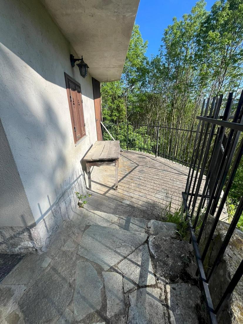Baita in Borgata Belliardo, Roccabruna — foto 2 di 5