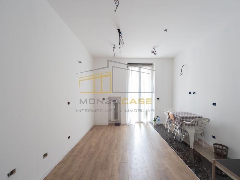 Trilocale in Via Cantore 2, Monza — foto 2 di 5