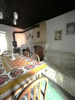 Casa indipendente in Via Pomè  1, Cusino