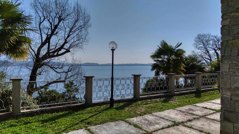 Villa in Ss del Sempione 74, Belgirate — foto 2 di 5