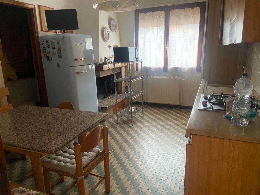 Casa indipendente, Luni — foto 2 di 5
