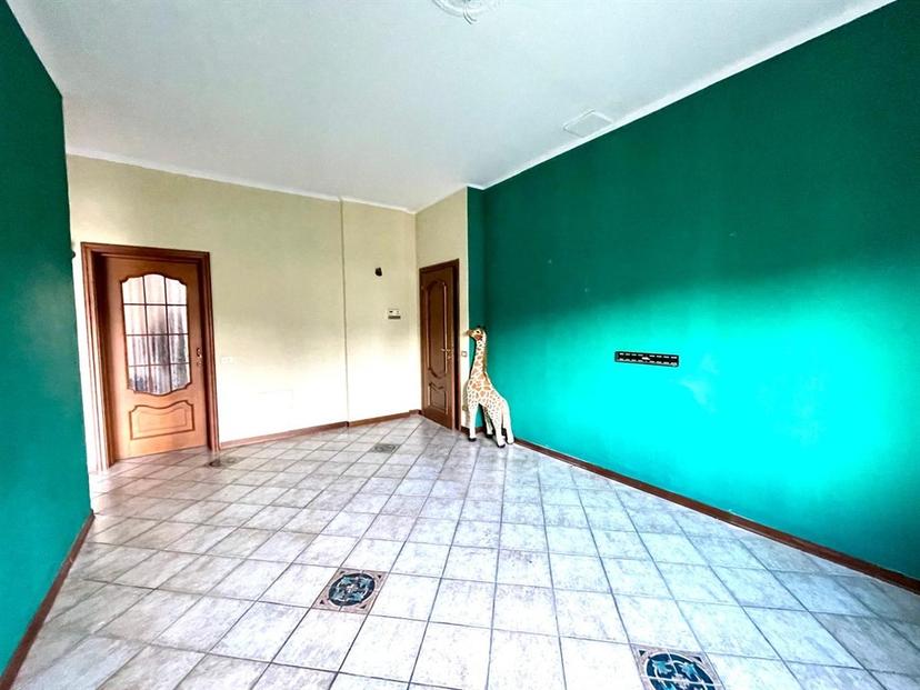 Quadrilocale in Via Italo  Cremona 8, Gazzada Schianno — foto 3 di 5
