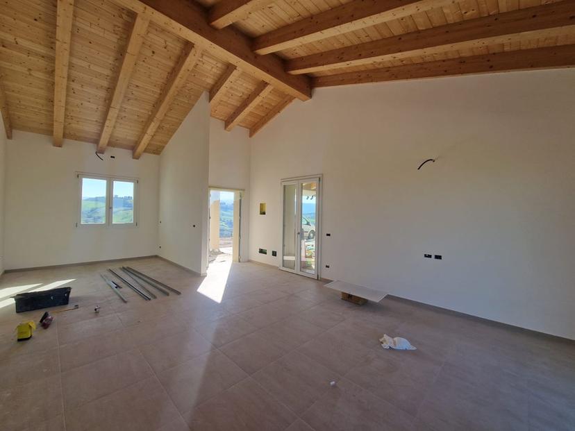Villa in Collina 14, Tolentino — foto 3 di 5