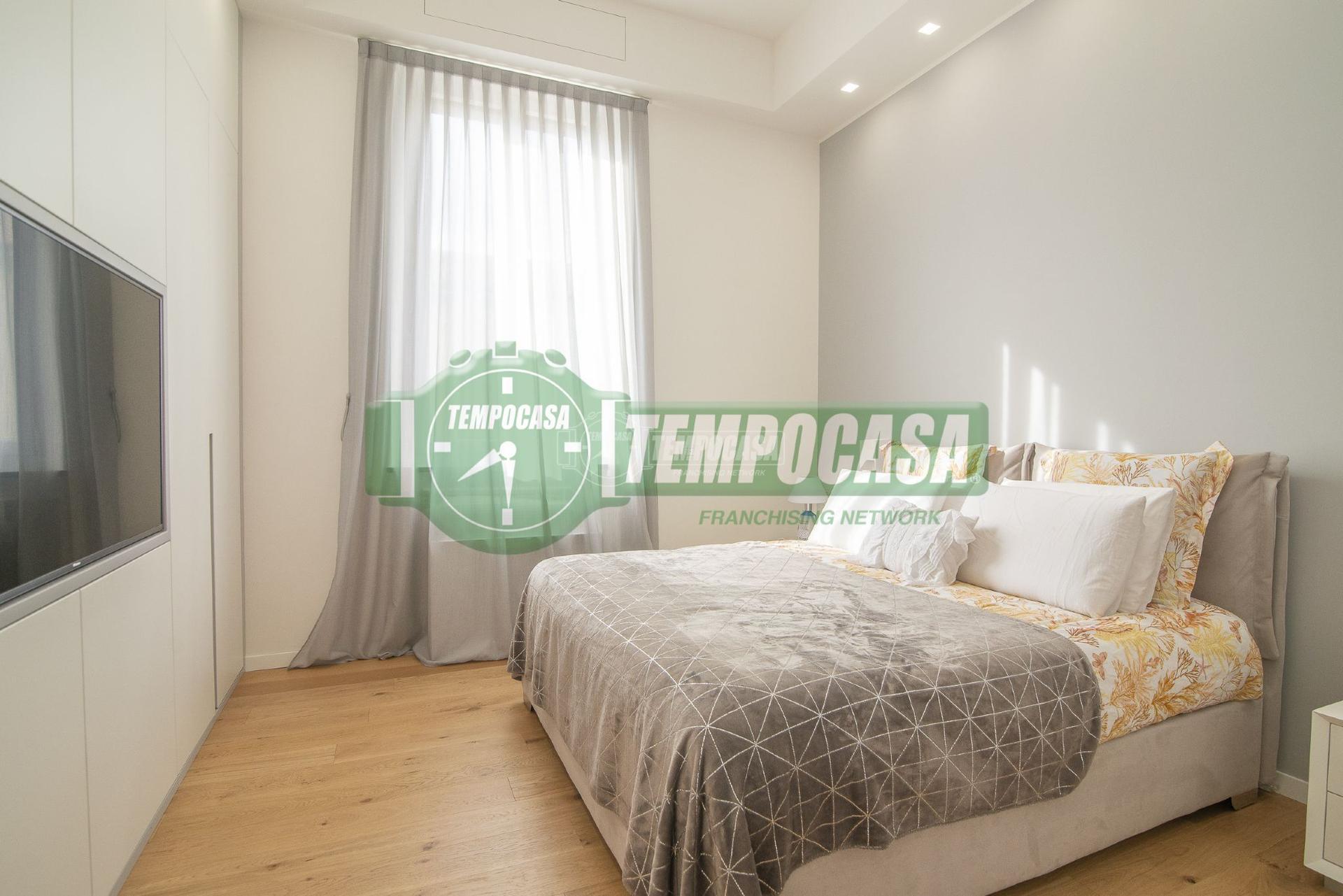 Trilocale in Via Enrico Arosio 1, Monza