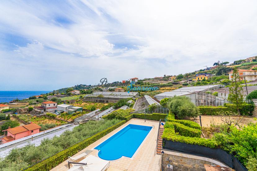 Villa in Via Padre Semeria Snc, Sanremo — foto 3 di 5