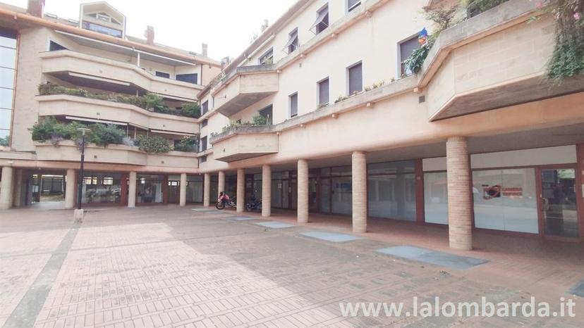 Villa bifamiliare in Vicolo Cortelunga 12, Nova Milanese — foto 2 di 5