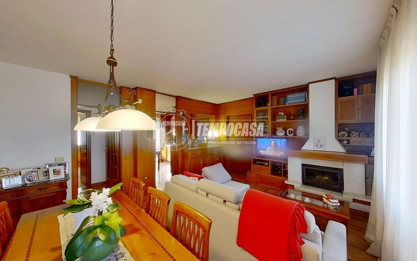 Quadrilocale in Via Ludovico Ariosto 35, Cabiate — foto 2 di 5