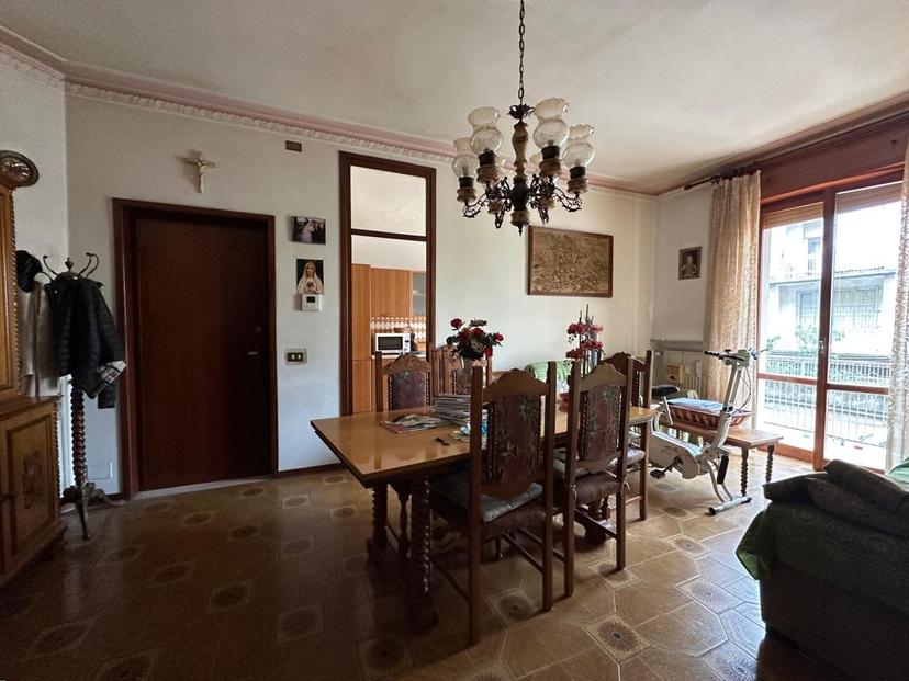 Trilocale in Via San Bernardo da Chiaravalle 15, Fiorenzuola d'Arda — foto 3 di 5