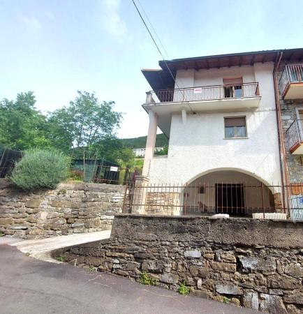Terratetto unifamiliare in Viale Europa 6, Capovalle — foto 2 di 5