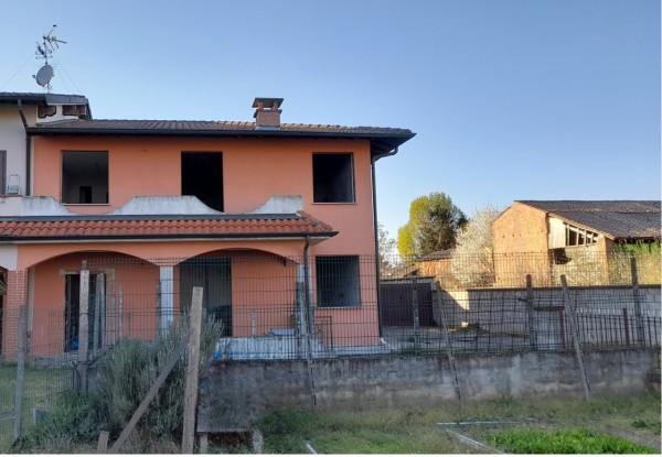 Villa in Via Rizzolina, Corana — foto 2 di 2