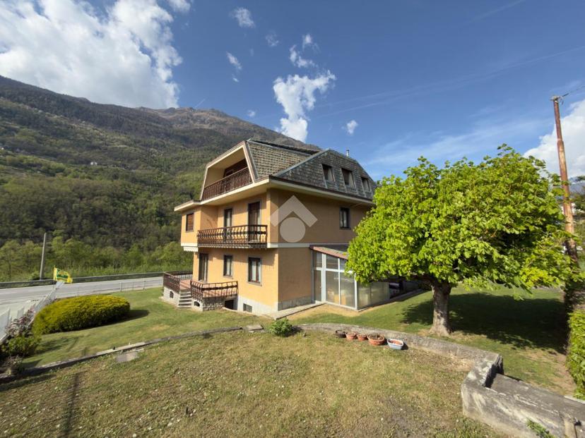 Casa indipendente in Via Statale dello Stelvio 106, Tirano — foto 2 di 5