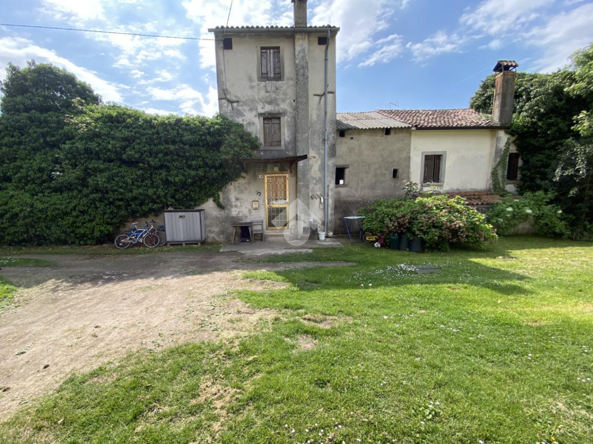 Rustico in Via Guttuso Renato 24, Fregona