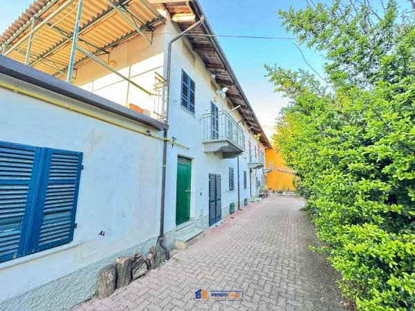 Cascina in Via Santo Stefano 110, Montegrosso d'Asti