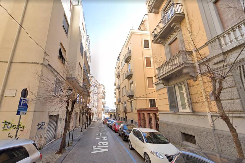 Bilocale in Via Balzico, Salerno