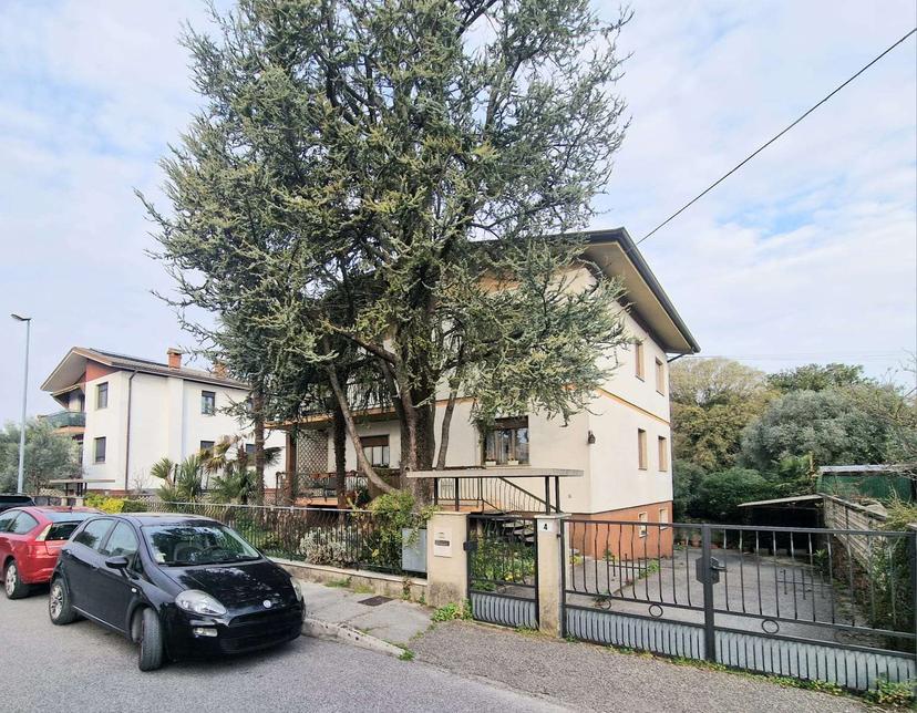Quadrilocale in Via Quaiatti Snc, Gradisca d'Isonzo — foto 4 di 5