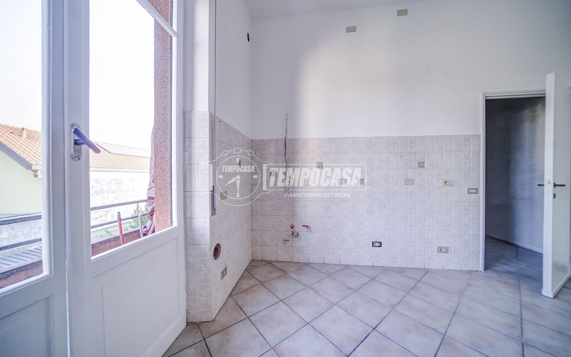 Bilocale in Via Gorizia, Solbiate Arno