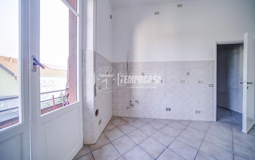 Bilocale in Via Gorizia, Solbiate Arno