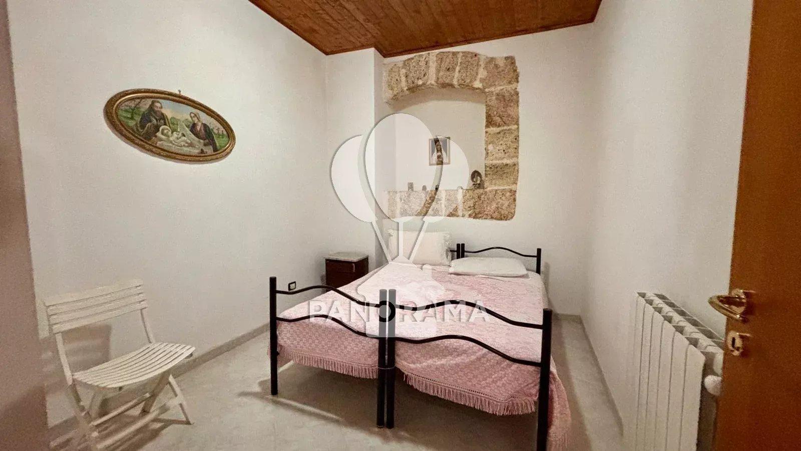 Casa indipendente in Via Ruisi, Alcamo