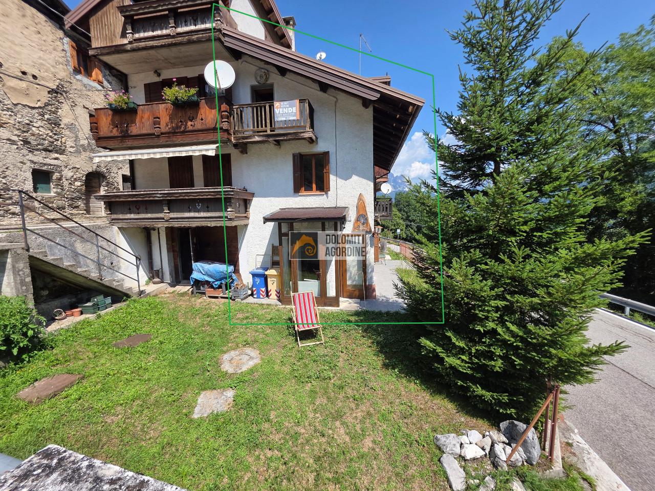 Villa a schiera in Frazione Angoletta, Rivamonte Agordino