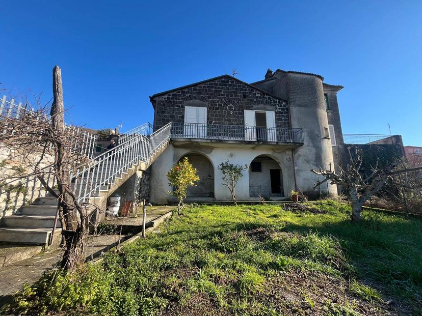 Casa indipendente in Via Maiorano Dragoni 1, Liberi — foto 4 di 5