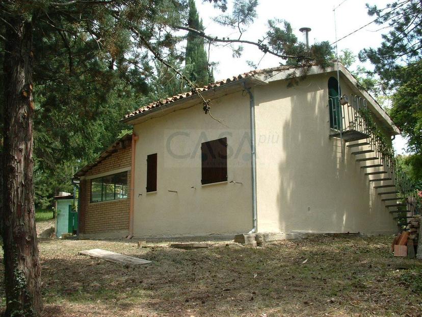 Rustico in Frazione Attiggio, Fabriano — foto 5 di 5
