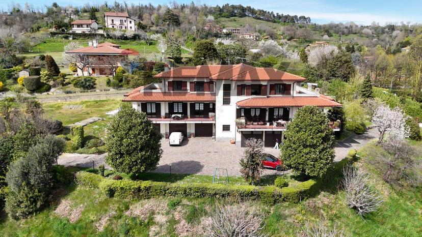 Villa in Via 24 Maggio 49, Viganò — foto 3 di 5