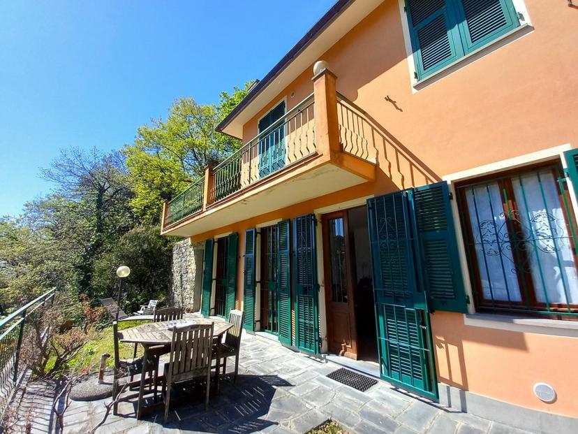 Villa a schiera, Recco — foto 3 di 5