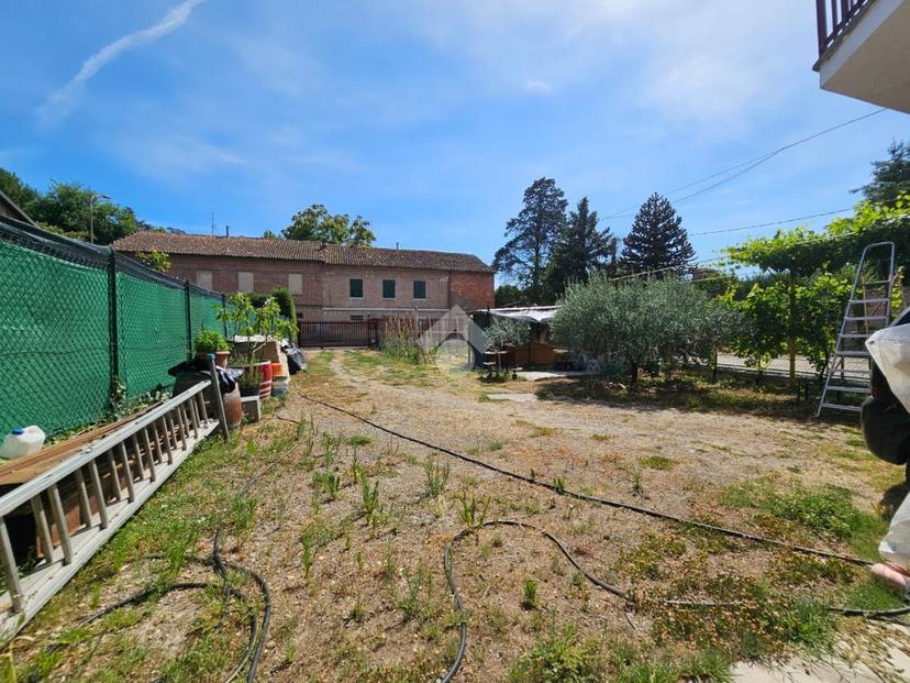 Casa indipendente in Via Borgo Giardino 16, Castelnuovo Belbo — foto 3 di 5