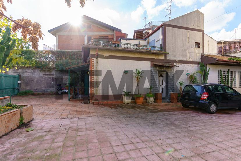 Villa in Via America 11, Gravina di Catania — foto 3 di 5