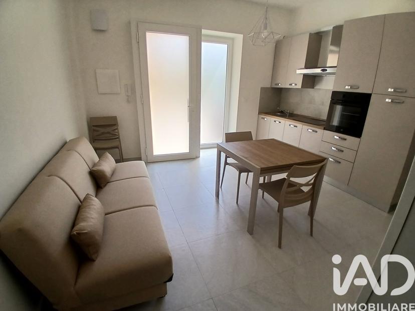 Appartamento in Via Manzoni 122, Roseto degli Abruzzi — foto 4 di 5
