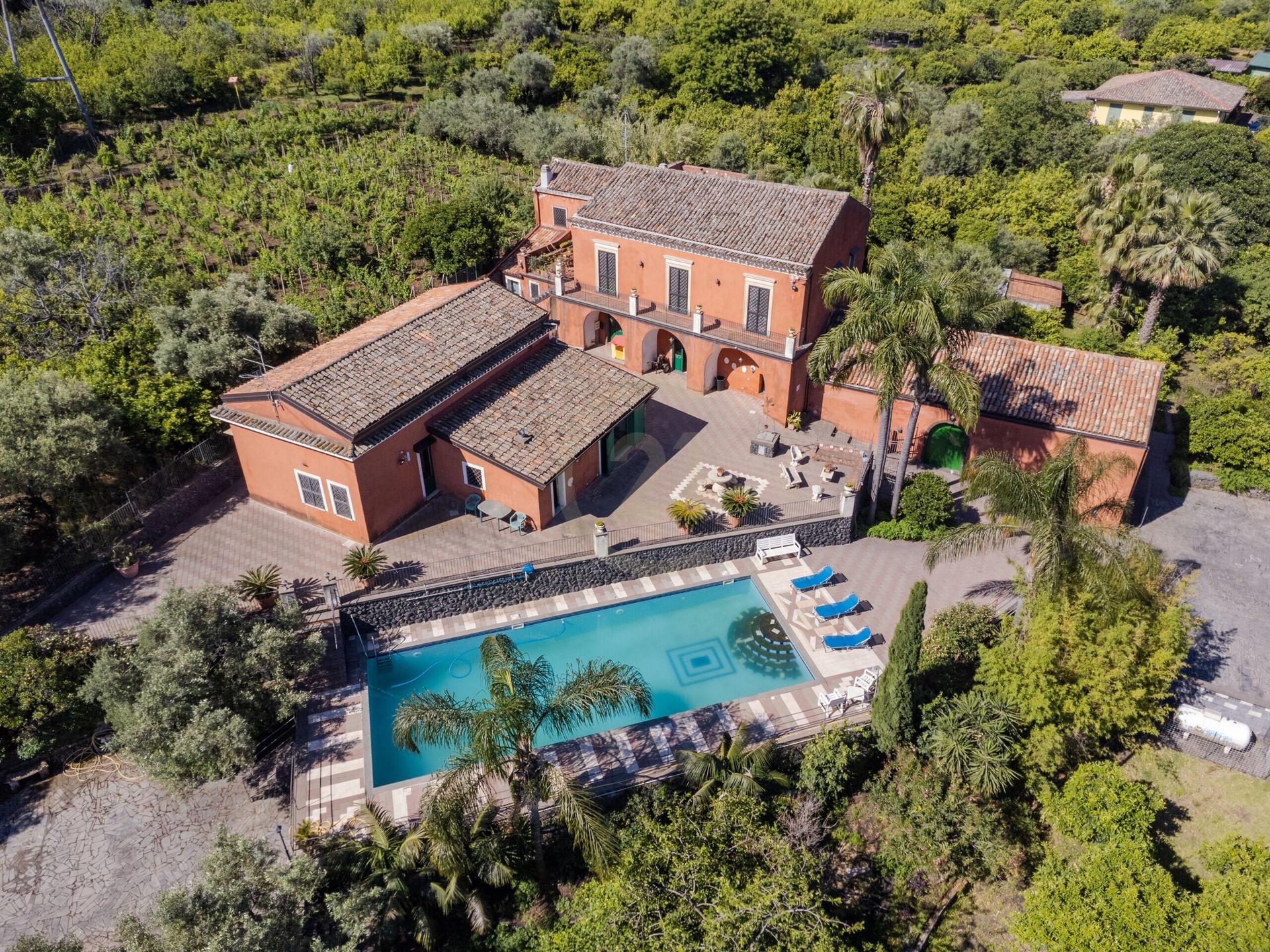 Rustico, Santa Venerina