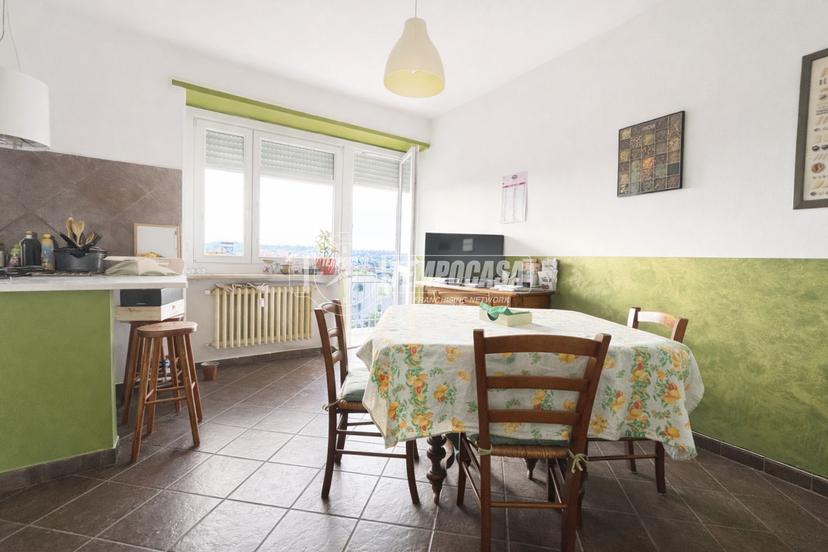 Appartamento in Piazza Don Evasio Ferraris, Cigliano — foto 4 di 5