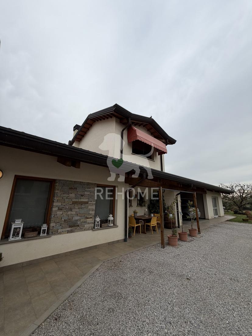 Villa in Via Orto Piccolo, 7, Pozzuolo del Friuli — foto 2 di 5