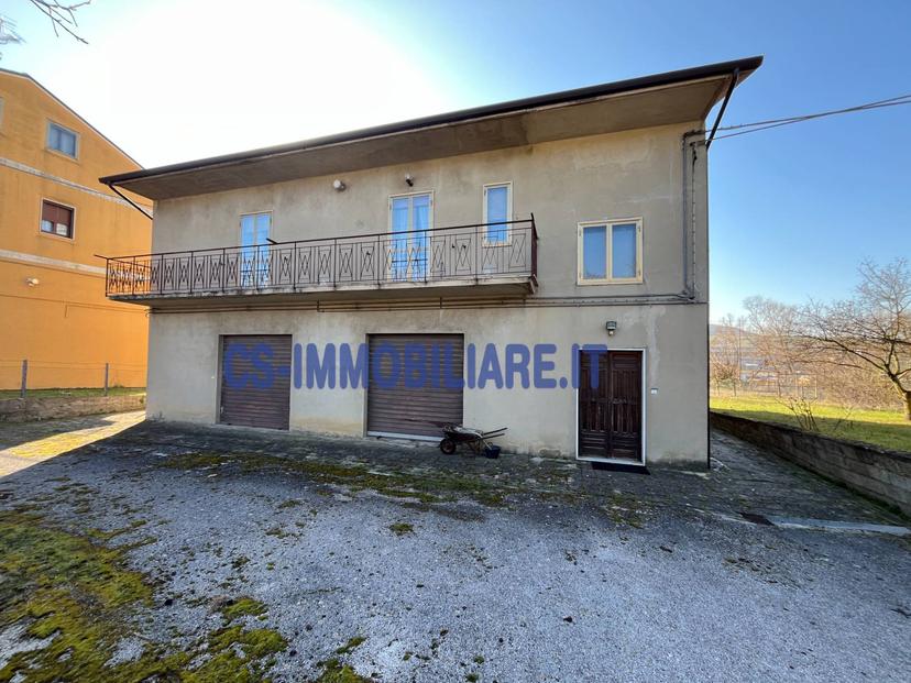 Casa indipendente in Via Gronchi, Tito — foto 2 di 5