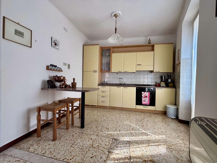 Quadrilocale in Via Costa 20, Armo — foto 5 di 5
