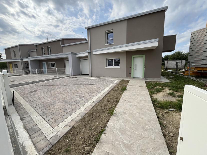Villa in Via Como 14, Salzano — foto 5 di 5