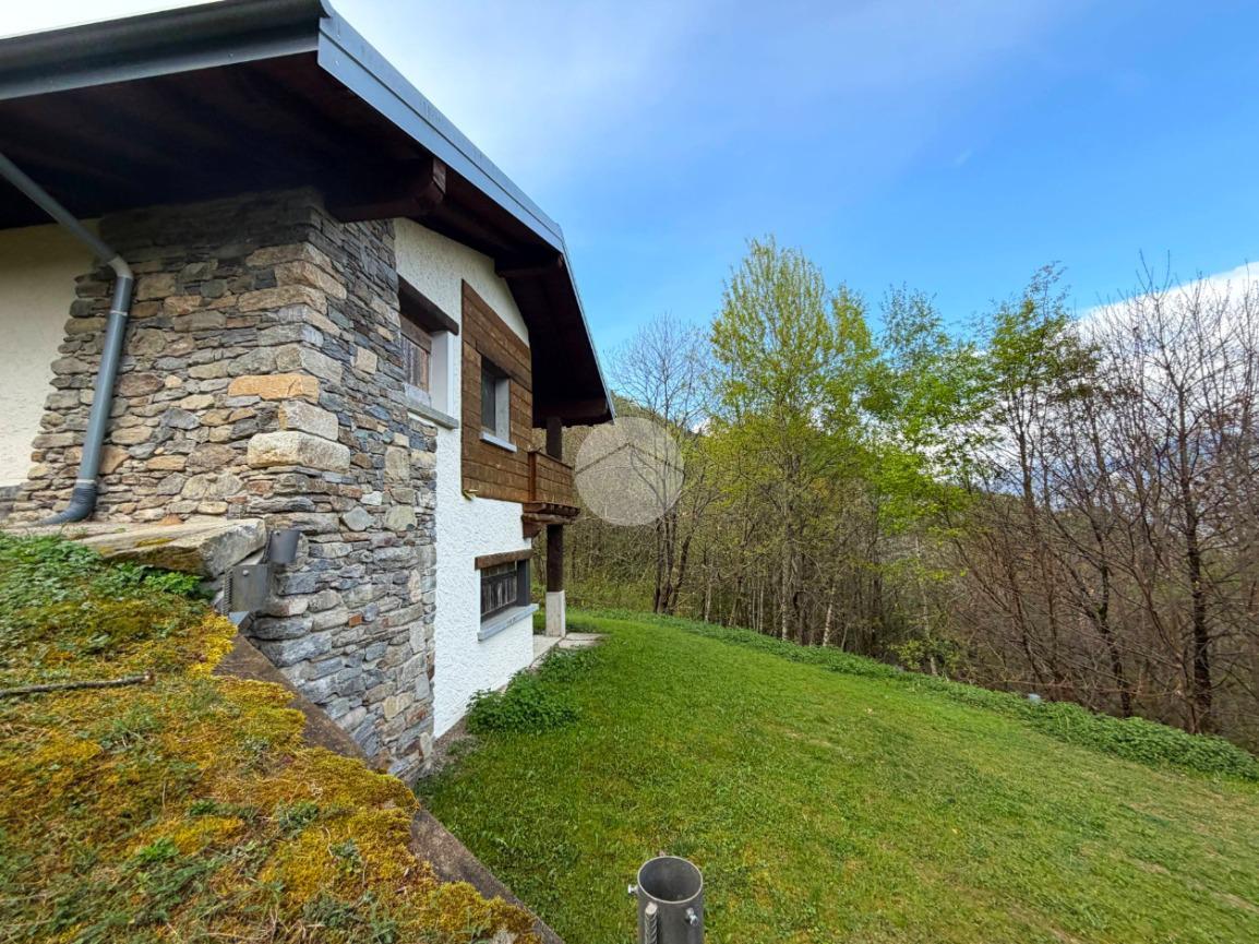 Villa in Località Mista, Caiolo