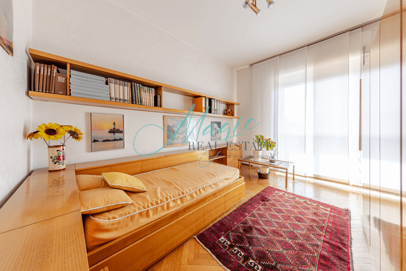 Trilocale in Viale Giovanni Suzzani 287, Milano