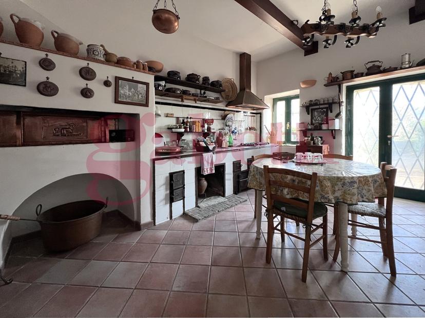 Casa indipendente in Contrada San Marzano 8, San Lorenzo Maggiore — foto 2 di 5