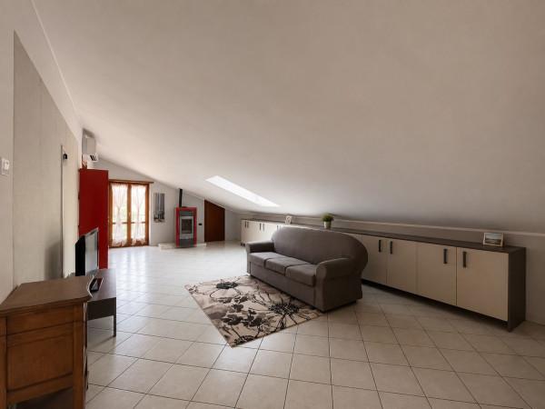 Quadrilocale in Viale Artigianale, Vezza d'Alba — foto 4 di 5